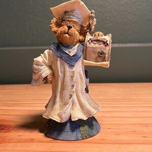 Boyds Bears & Friends The Bearstone Collection "Celebrate" Graduation 2001